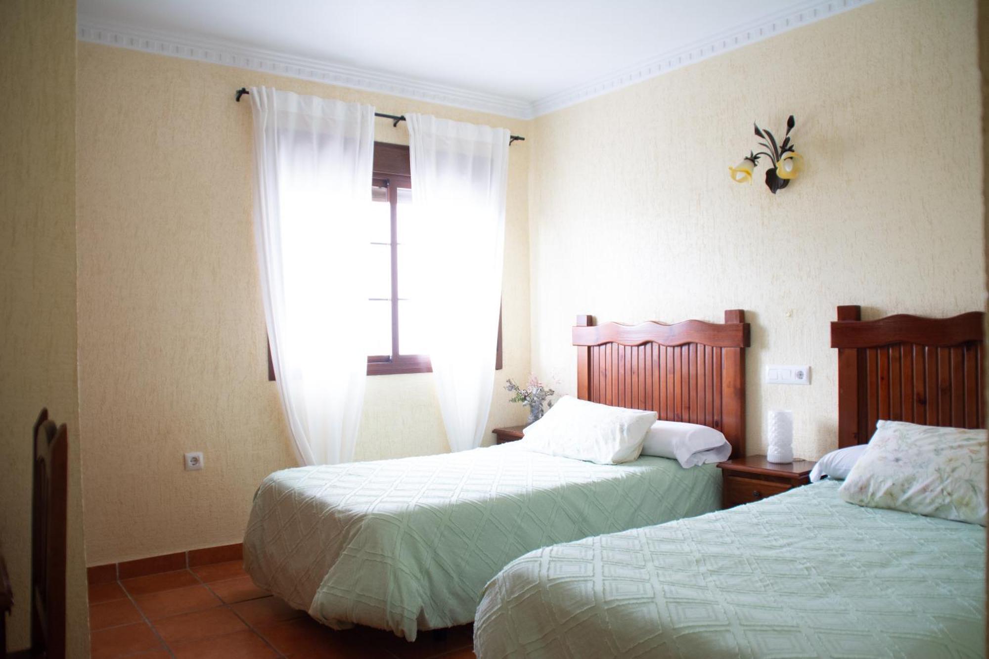 Hostal Rural La Plata Parking Incluido Arcos de la Frontera Exterior photo